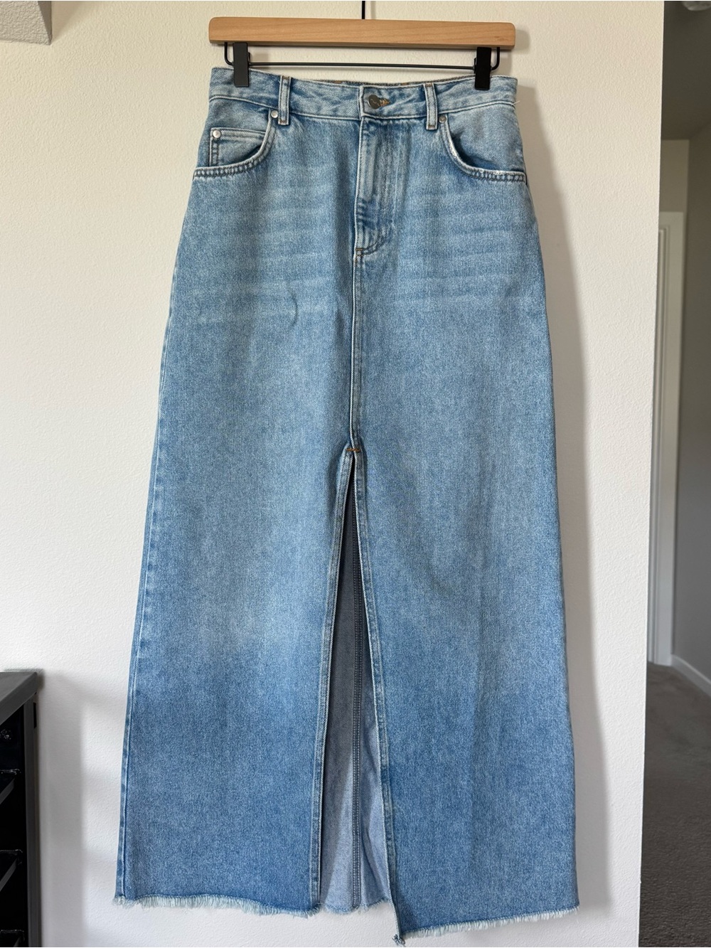 Anthropologie The Madi Front-Slit Denim Maxi Skirt by Pilcro Size 2 - Picture 4 of 16